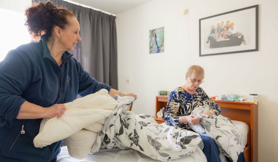 Huishoudelijke Hulp Bed Opmaken