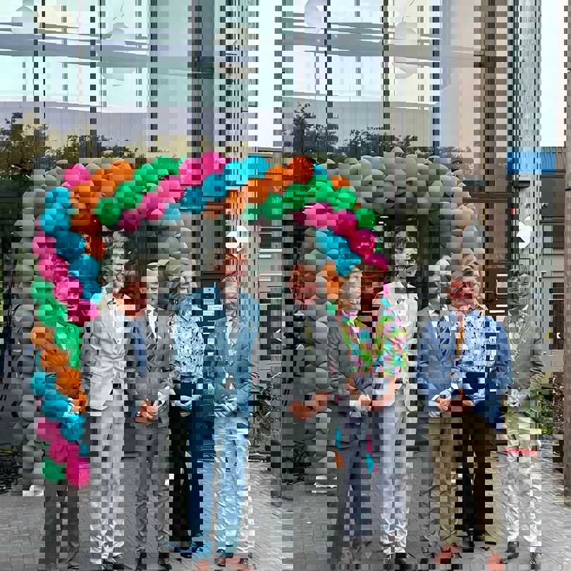 Opening Ambla